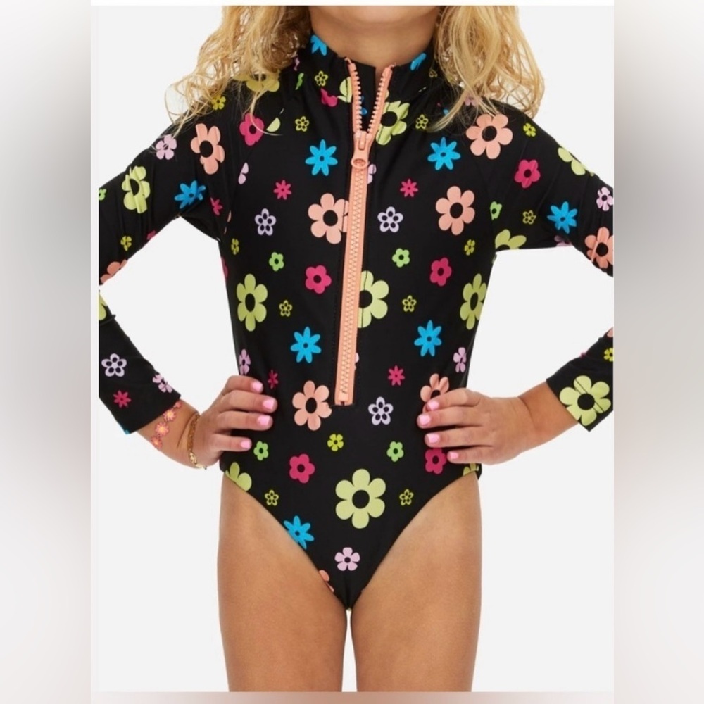 Beach Riot Girl's Charlie Rashguard Water Suit‎ Size 2 One Piece